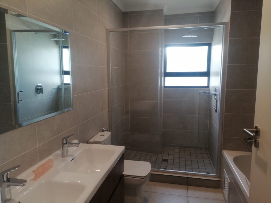 3 Bedroom Property for Sale in Fourways Gauteng