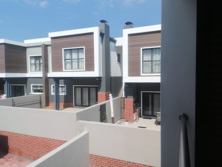 3 Bedroom Property for Sale in Fourways Gauteng