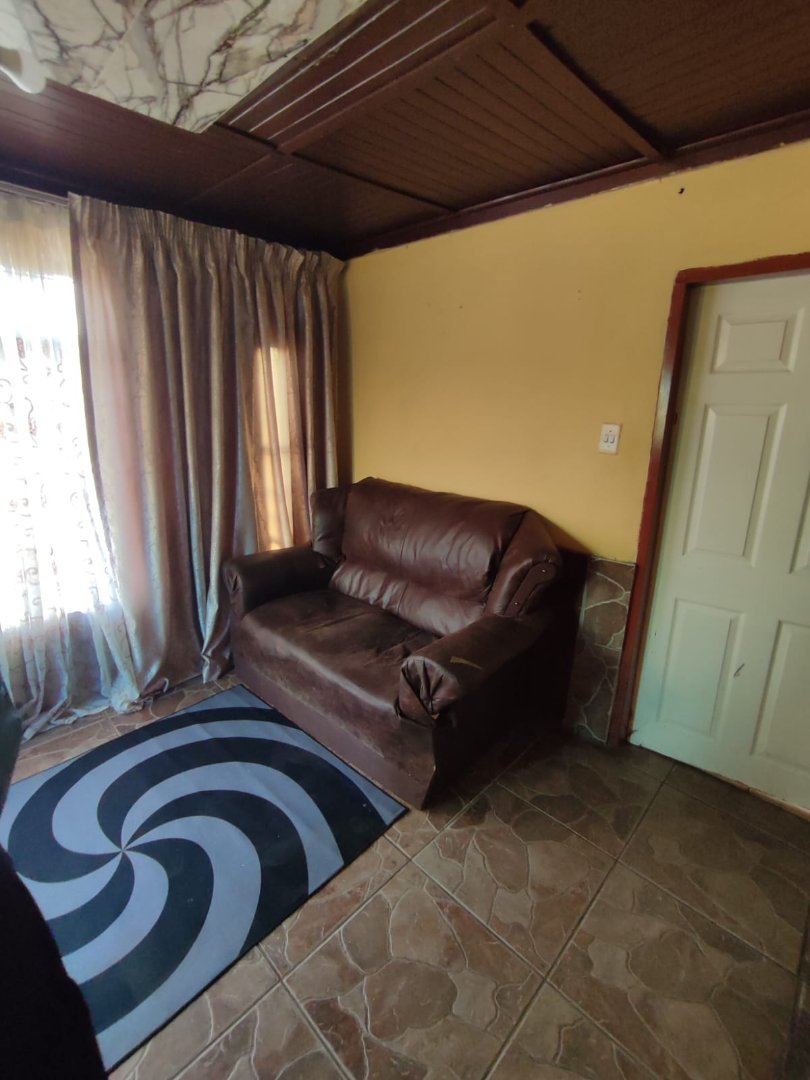 2 Bedroom Property for Sale in Tsakane Gauteng