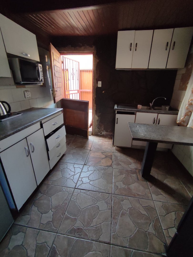 2 Bedroom Property for Sale in Tsakane Gauteng