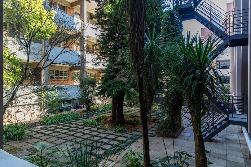 2 Bedroom Property for Sale in Rosebank Gauteng