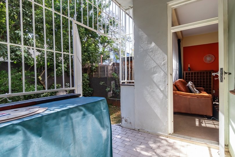 2 Bedroom Property for Sale in Rosebank Gauteng