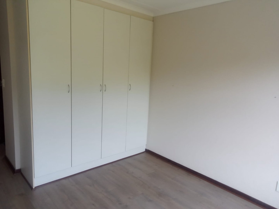 2 Bedroom Property for Sale in Greenstone Hill Gauteng