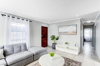 2 Bedroom Property for Sale in Windmill Park Gauteng
