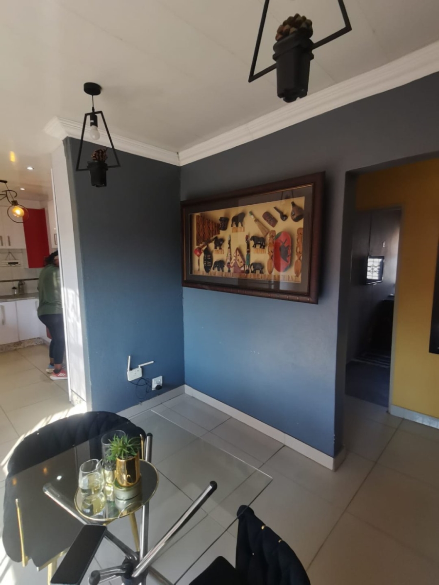 To Let 4 Bedroom Property for Rent in Soshanguve WW Gauteng