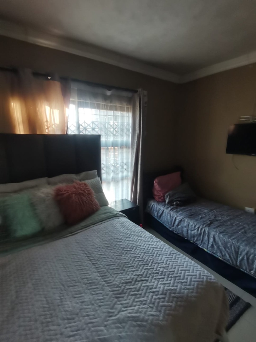 To Let 4 Bedroom Property for Rent in Soshanguve WW Gauteng
