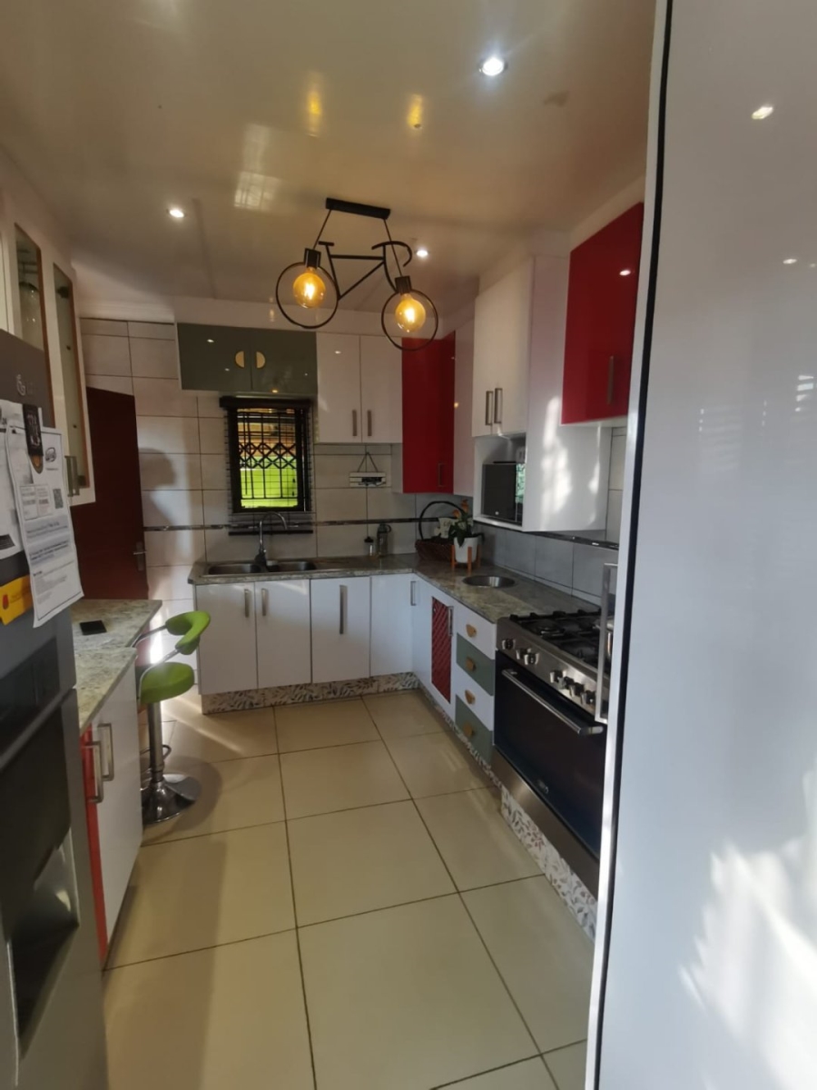 To Let 4 Bedroom Property for Rent in Soshanguve WW Gauteng