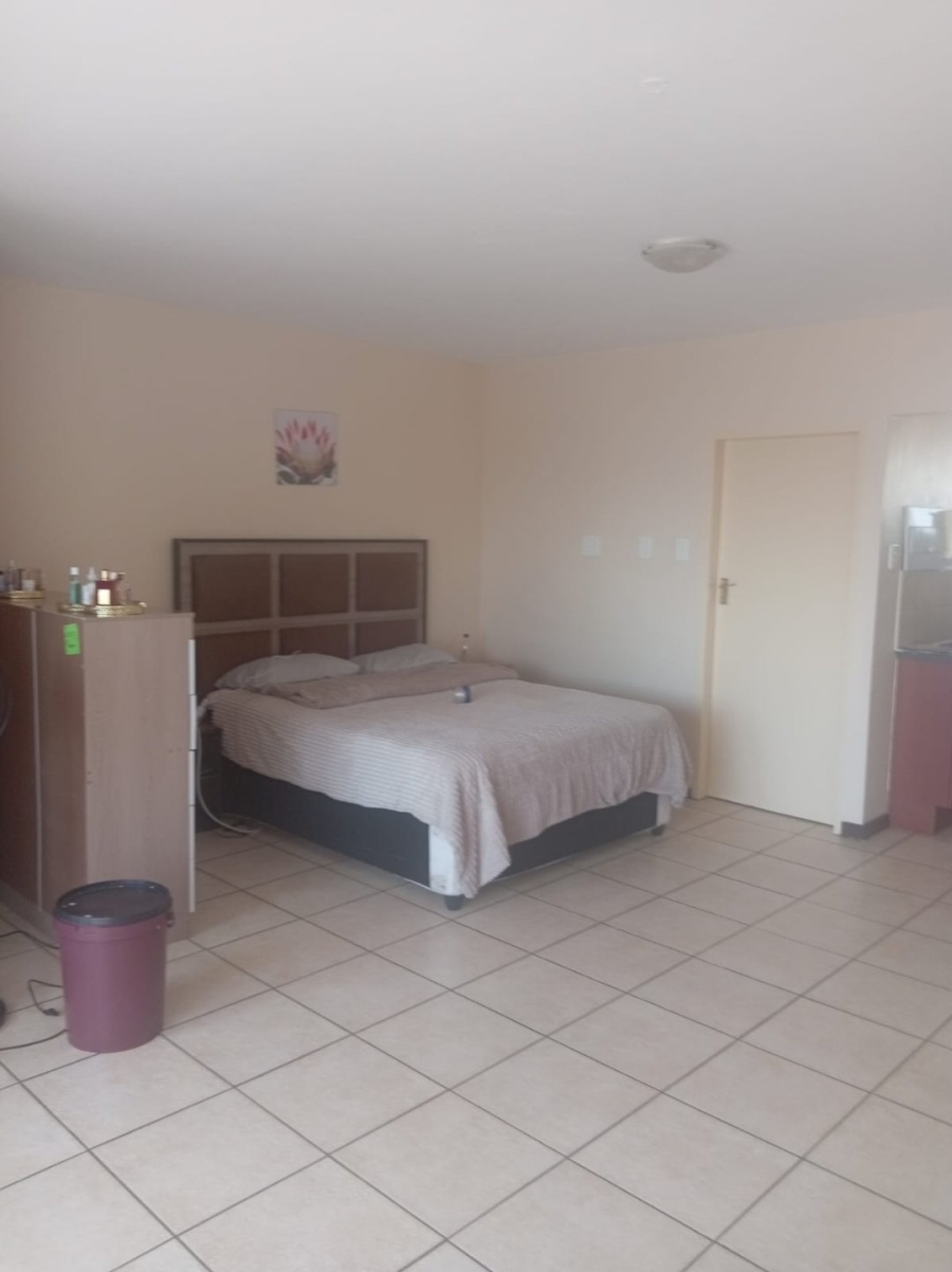 1 Bedroom Property for Sale in Pretoria Gauteng