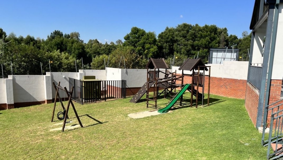 1 Bedroom Property for Sale in Noordhang Gauteng
