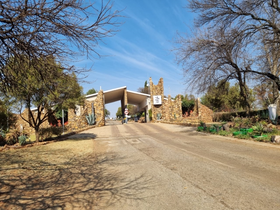 Commercial Property for Sale in Vaaloewer Gauteng