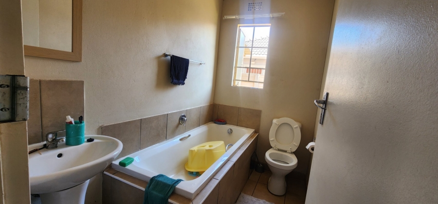 3 Bedroom Property for Sale in Sky City Gauteng