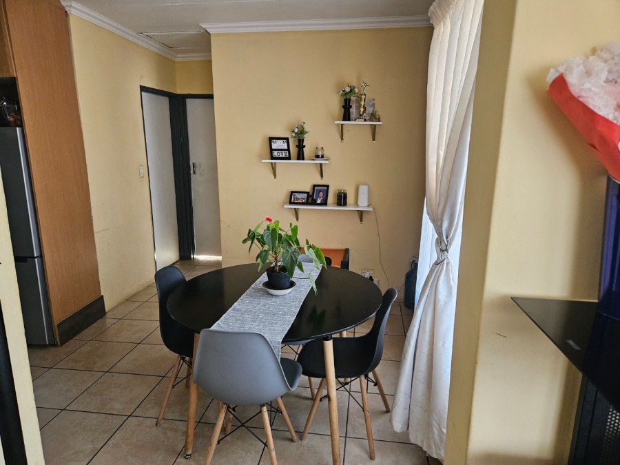 3 Bedroom Property for Sale in Crystal Park Gauteng