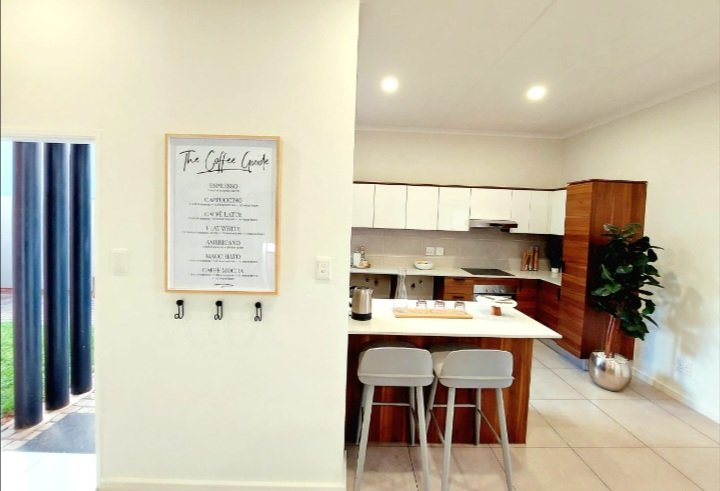 3 Bedroom Property for Sale in Sunninghill Gauteng