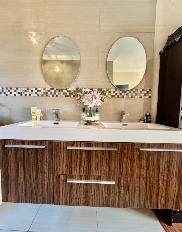 3 Bedroom Property for Sale in Bartlett Gauteng