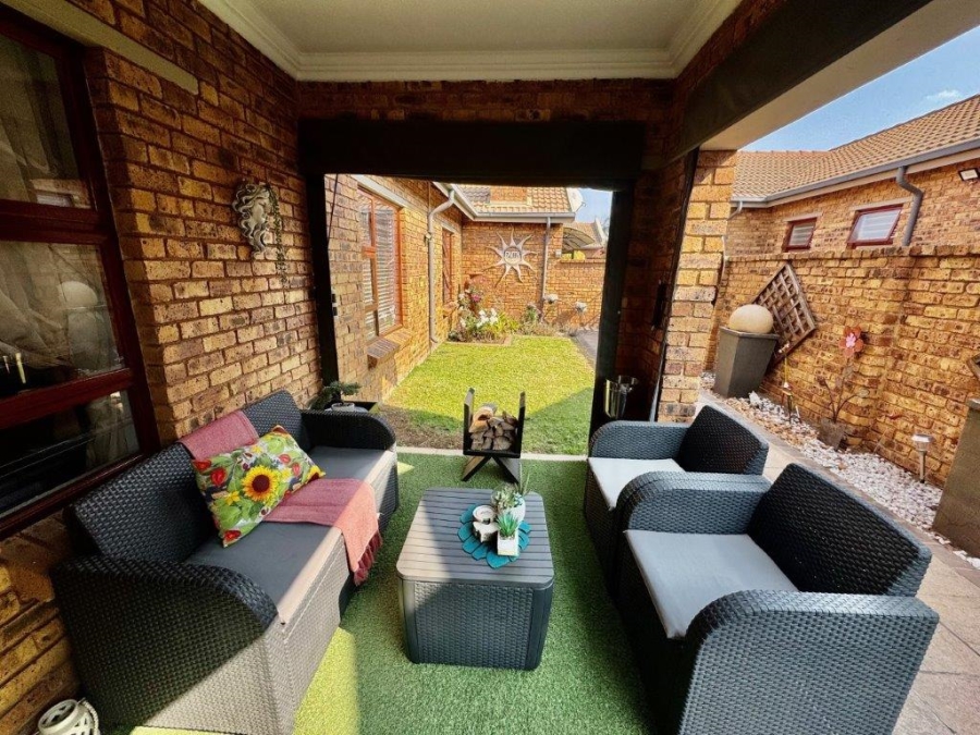 3 Bedroom Property for Sale in Bartlett Gauteng