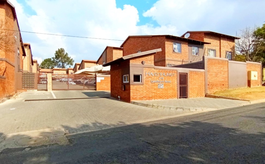  Bedroom Property for Sale in Lyndhurst Gauteng