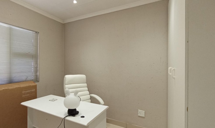  Bedroom Property for Sale in Lyndhurst Gauteng