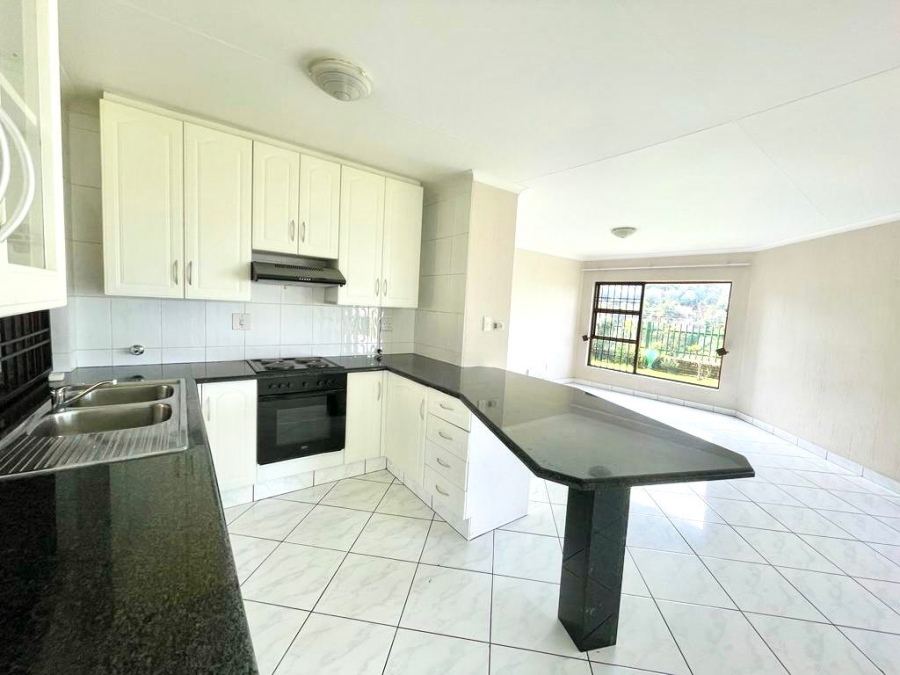To Let 2 Bedroom Property for Rent in Bassonia Gauteng