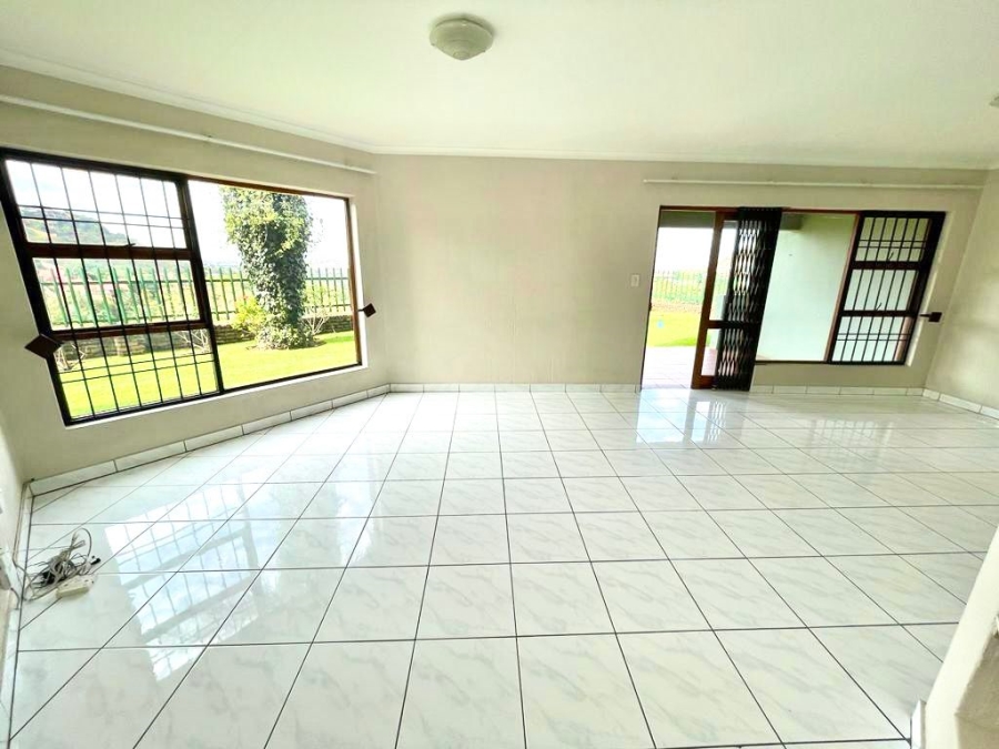 To Let 2 Bedroom Property for Rent in Bassonia Gauteng