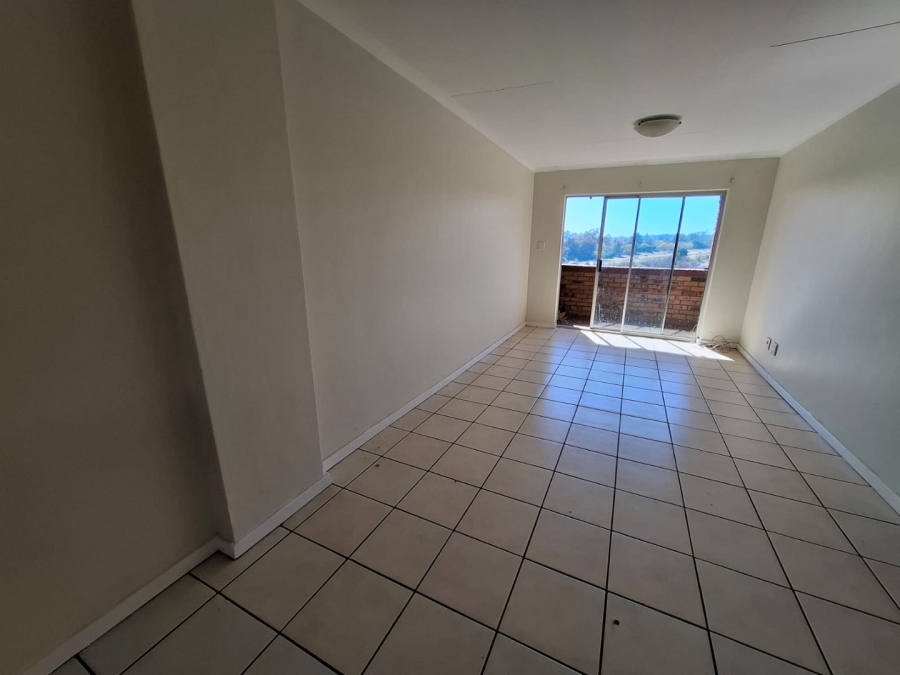 2 Bedroom Property for Sale in Zwartkop Gauteng