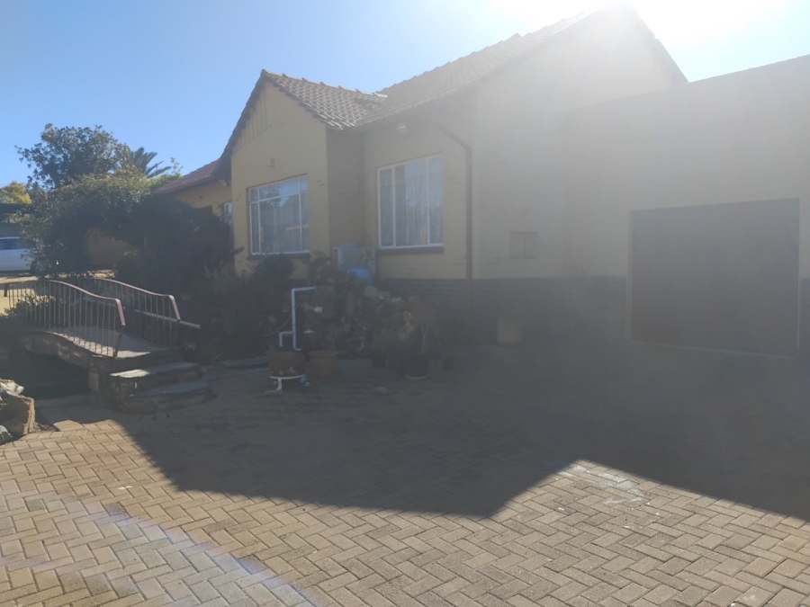 3 Bedroom Property for Sale in Primrose East Gauteng