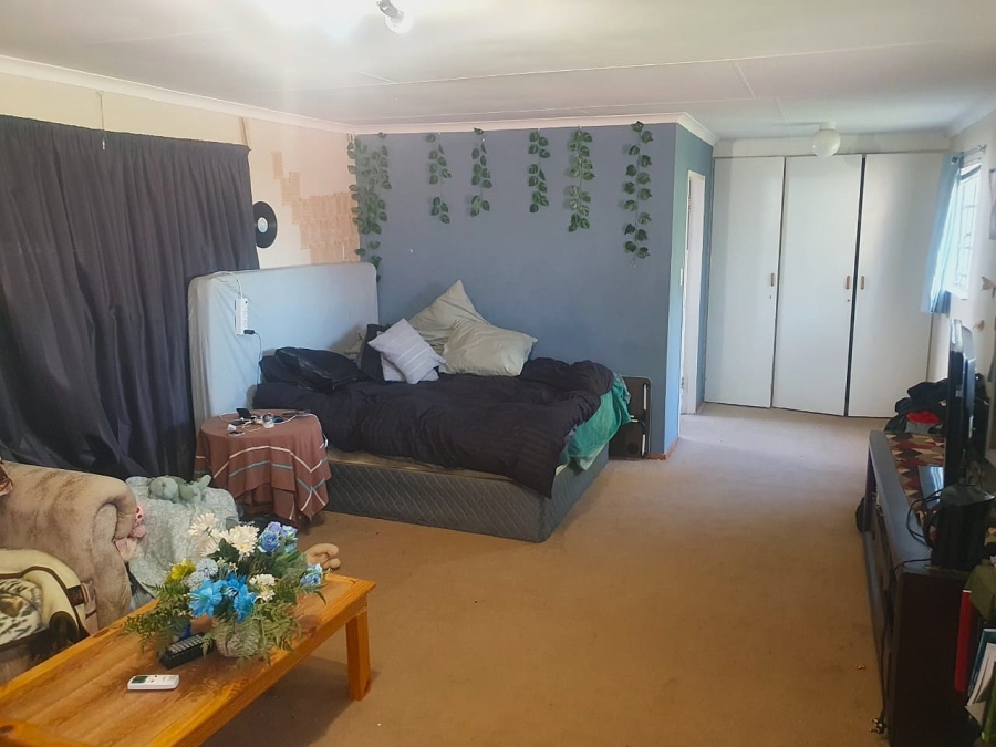 5 Bedroom Property for Sale in Eldoraigne Gauteng