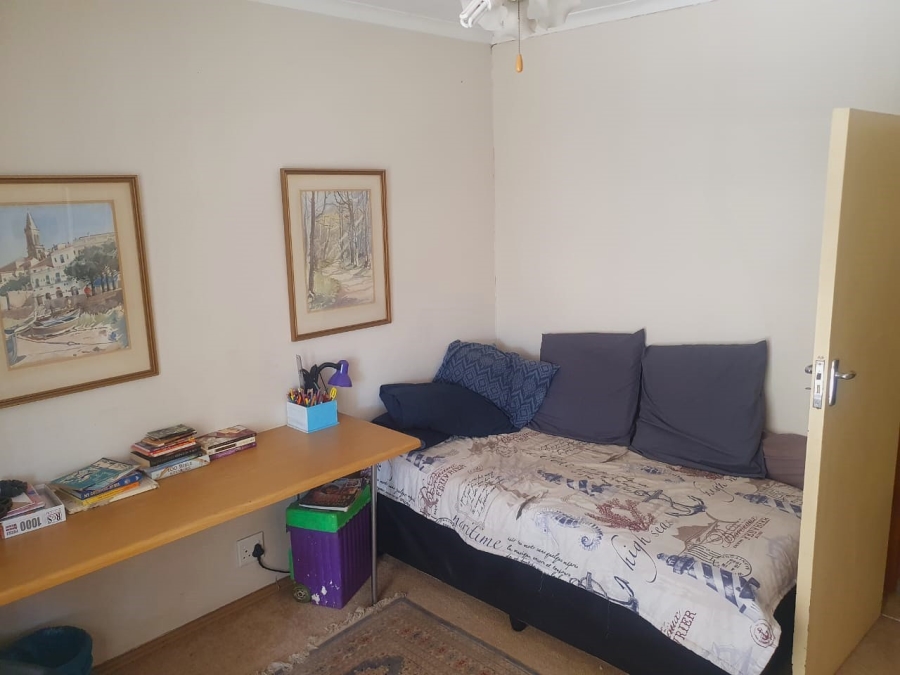 5 Bedroom Property for Sale in Eldoraigne Gauteng