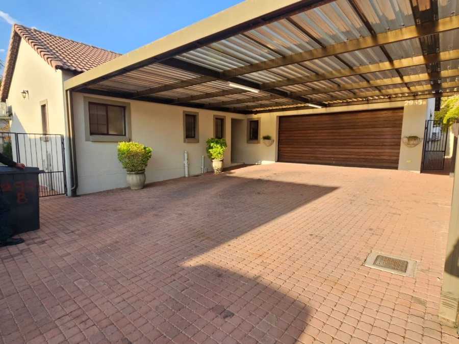 3 Bedroom Property for Sale in Thatchfield Hills Gauteng