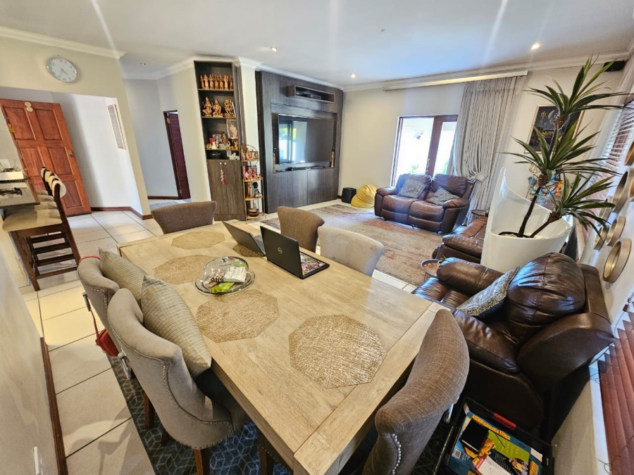 3 Bedroom Property for Sale in Thatchfield Hills Gauteng