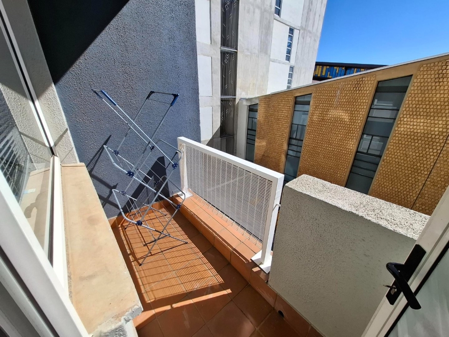 1 Bedroom Property for Sale in Hillcrest Gauteng