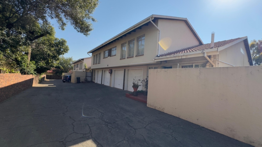 3 Bedroom Property for Sale in Wierda Park Gauteng