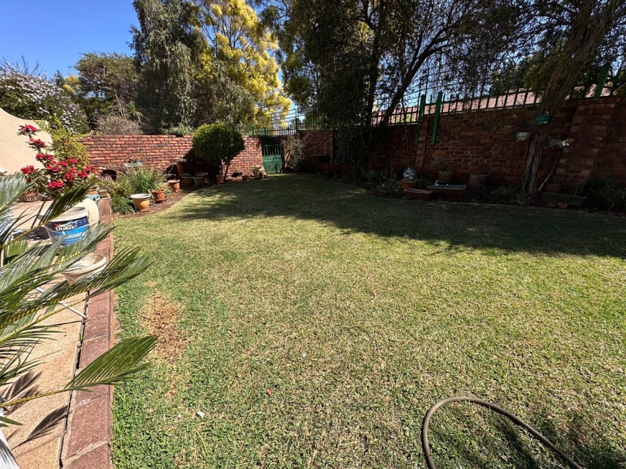 3 Bedroom Property for Sale in Wierda Park Gauteng