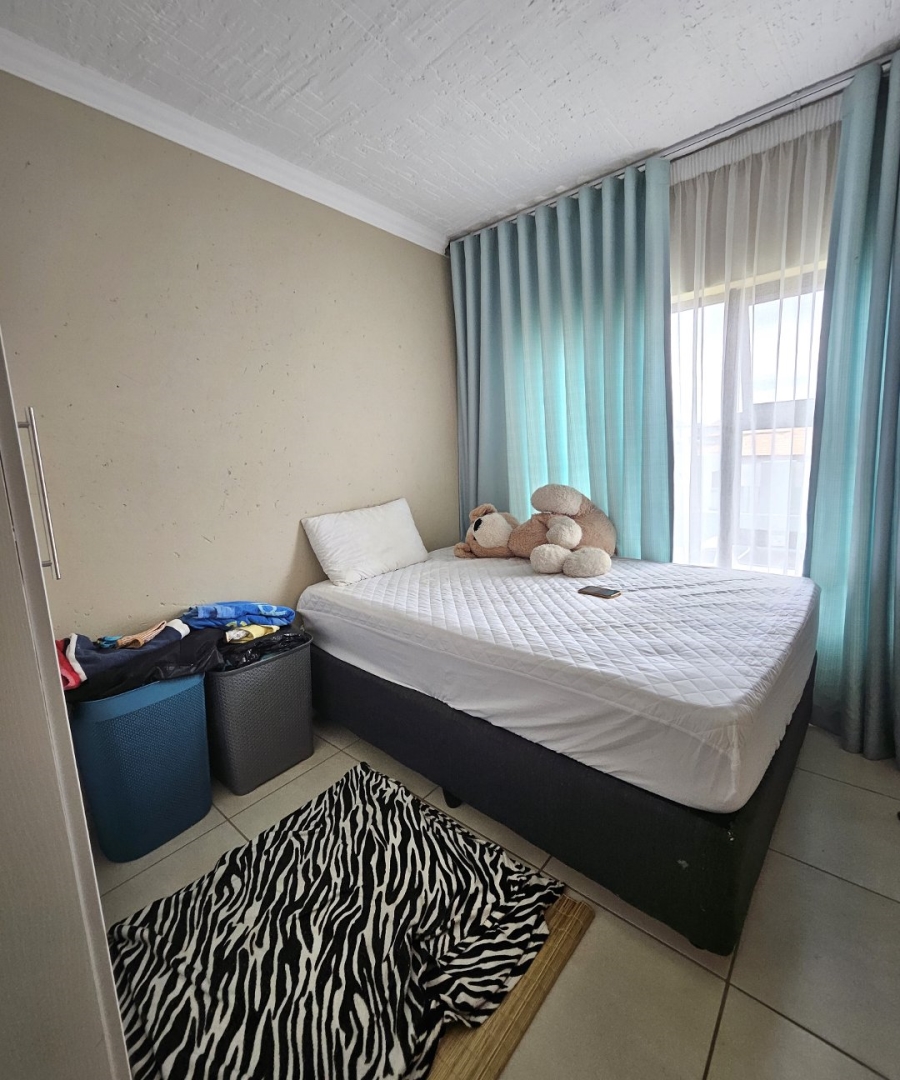 3 Bedroom Property for Sale in Halfway House Gauteng