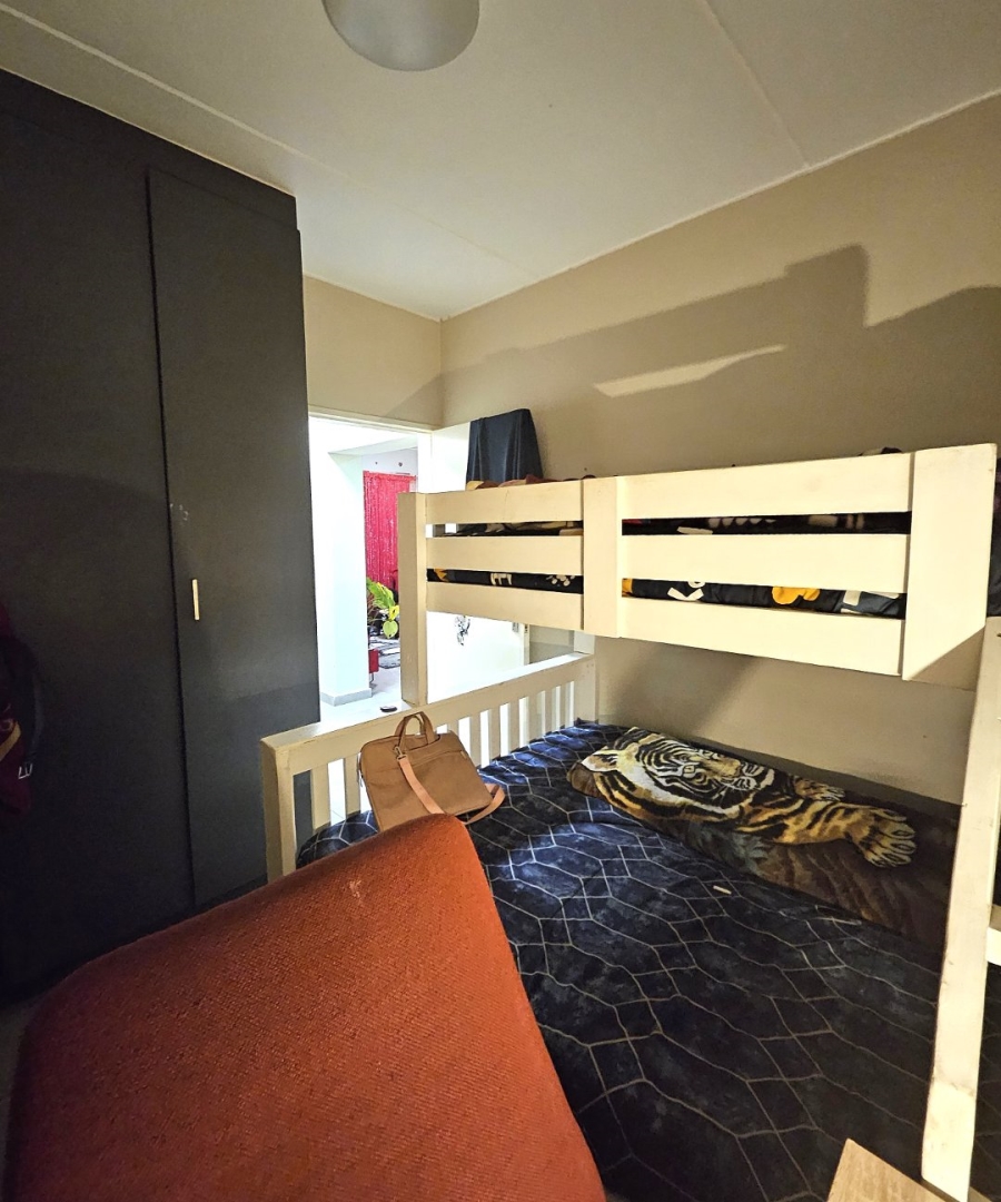 2 Bedroom Property for Sale in Vorna Valley Gauteng