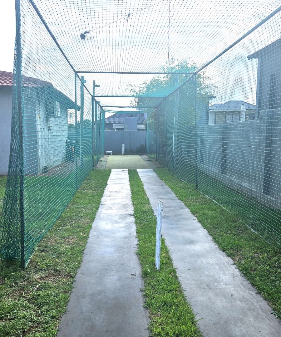 3 Bedroom Property for Sale in Halfway House Gauteng