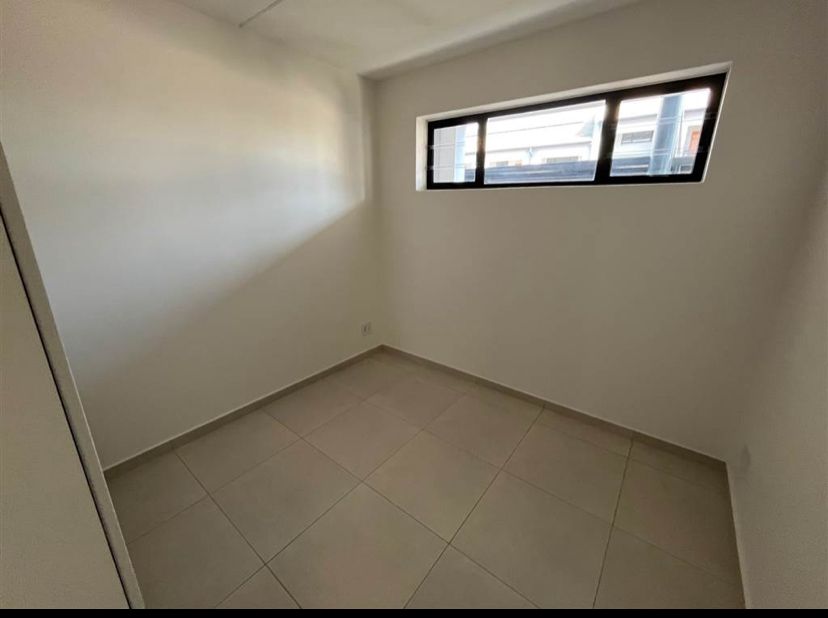 To Let 2 Bedroom Property for Rent in Fourways Gauteng