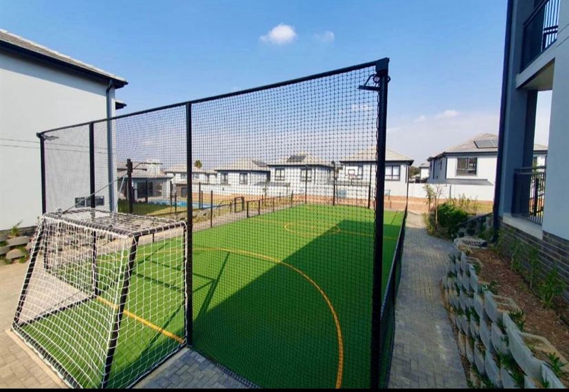 To Let 2 Bedroom Property for Rent in Fourways Gauteng
