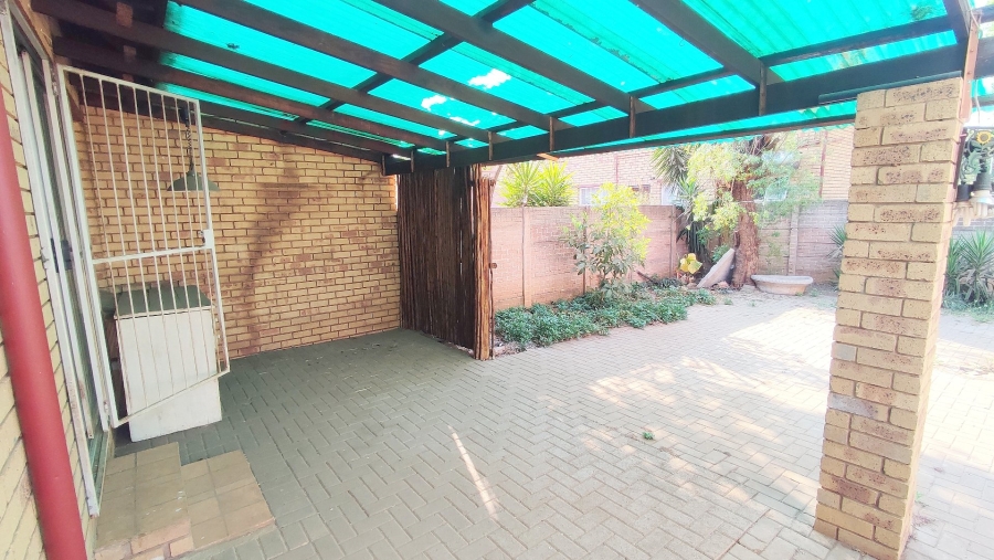 3 Bedroom Property for Sale in Celtisdal Gauteng