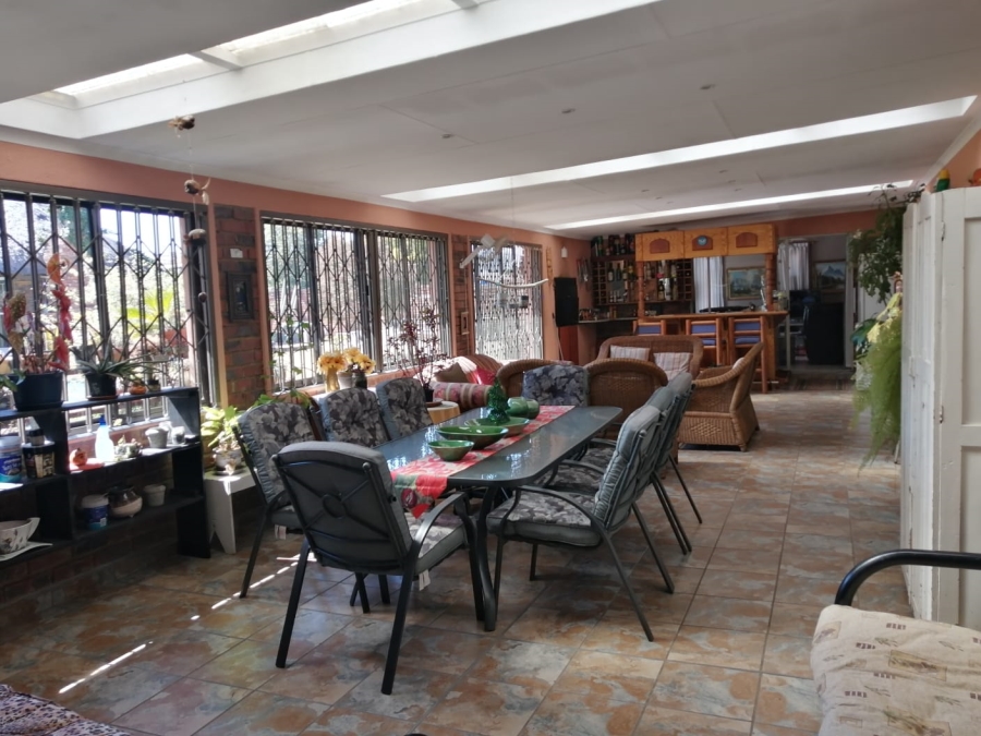 4 Bedroom Property for Sale in Wierda Park Gauteng