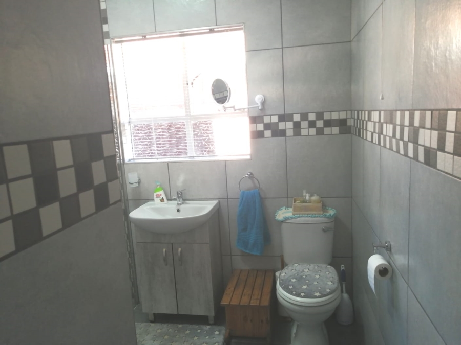 4 Bedroom Property for Sale in Wierda Park Gauteng