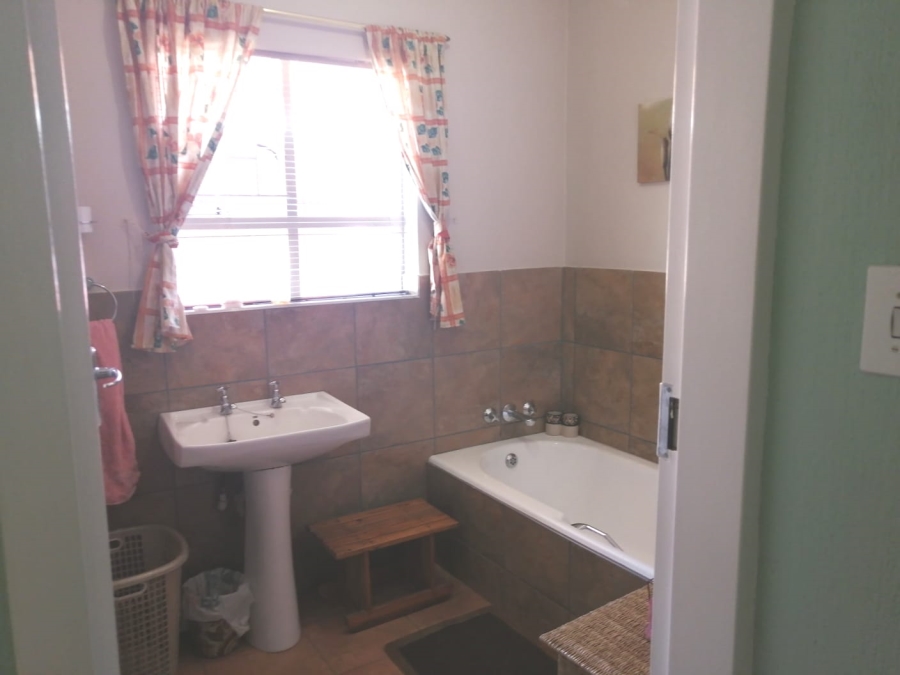 4 Bedroom Property for Sale in Wierda Park Gauteng