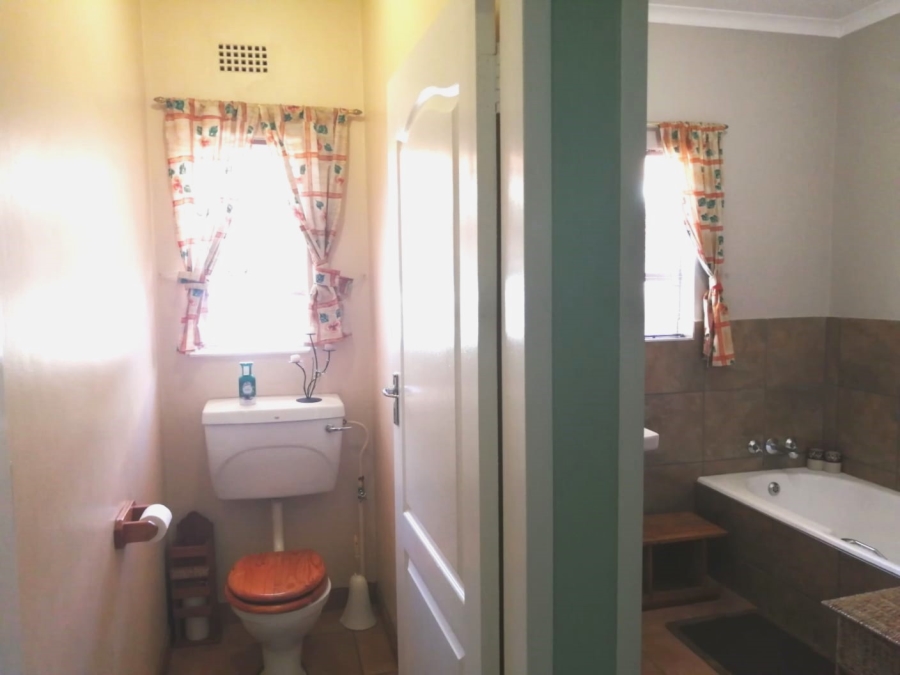 4 Bedroom Property for Sale in Wierda Park Gauteng