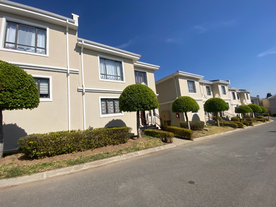 3 Bedroom Property for Sale in Carlswald Gauteng