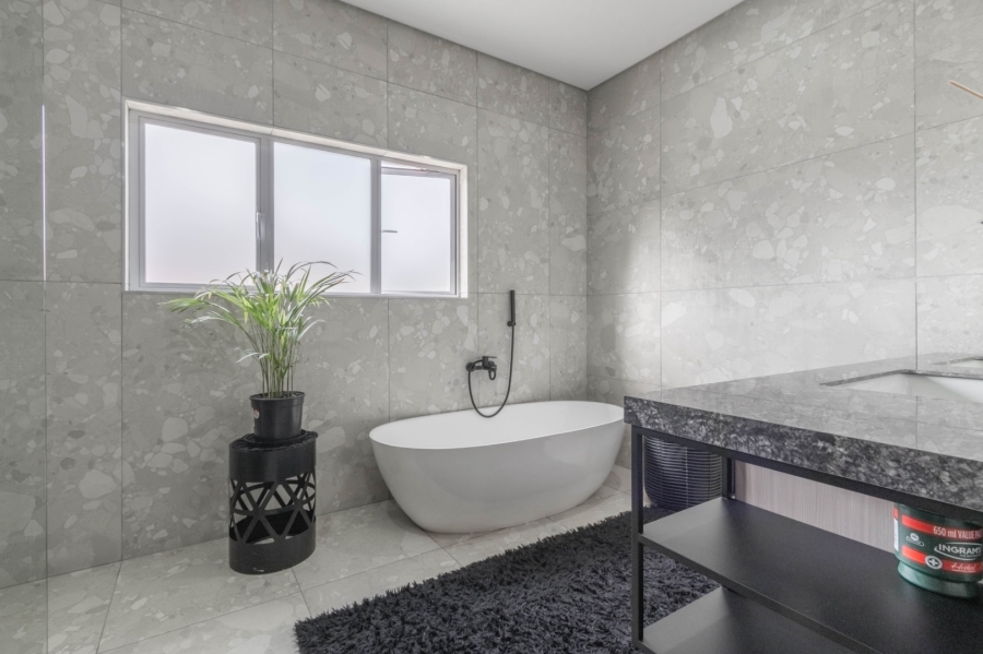 4 Bedroom Property for Sale in Rynfield Gauteng