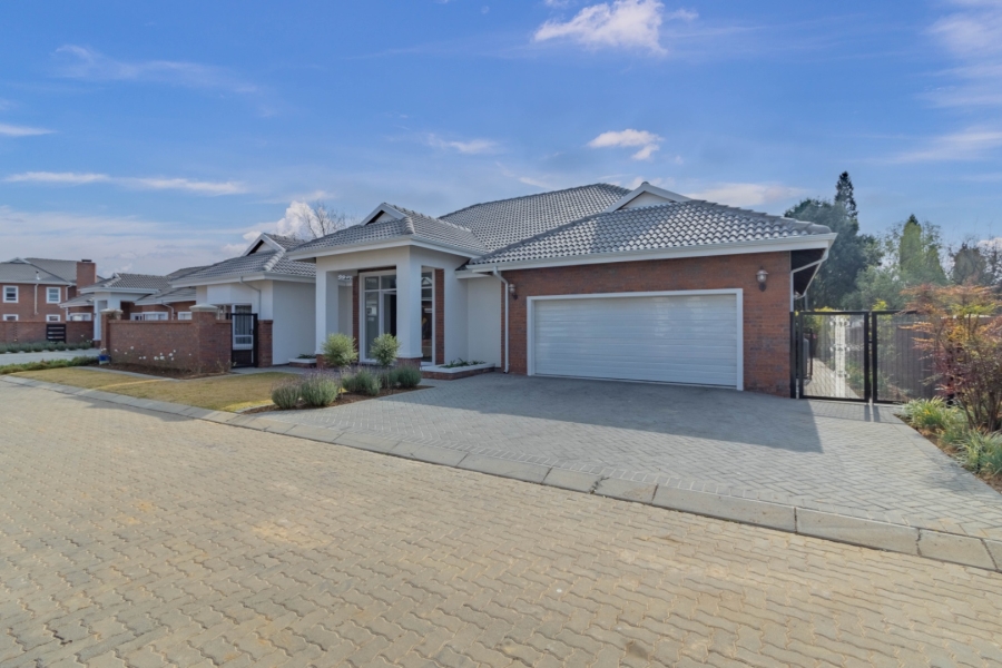 4 Bedroom Property for Sale in Rynfield Gauteng