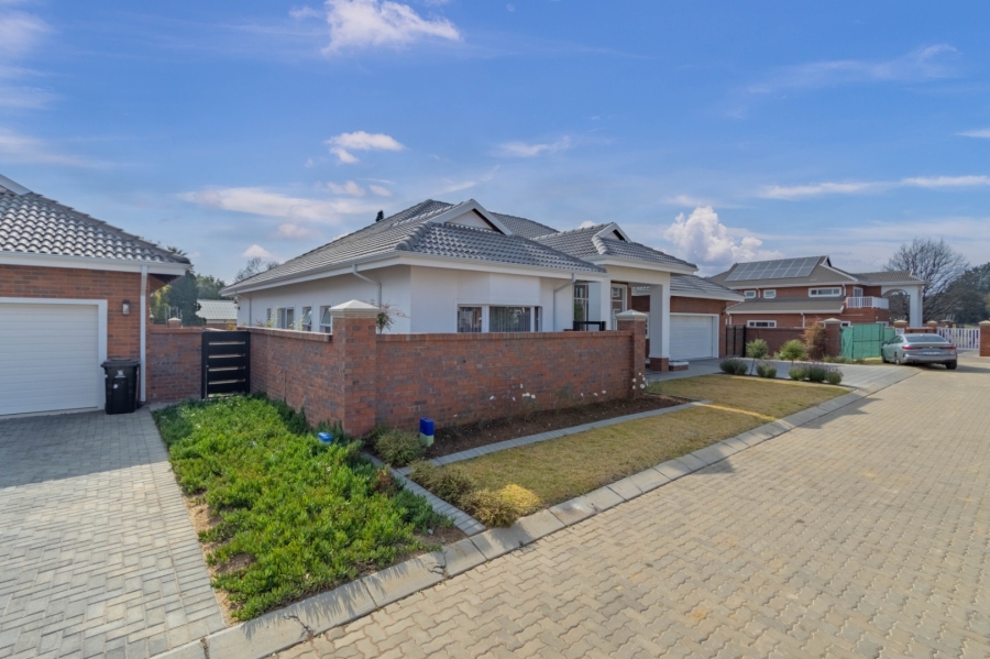 4 Bedroom Property for Sale in Rynfield Gauteng