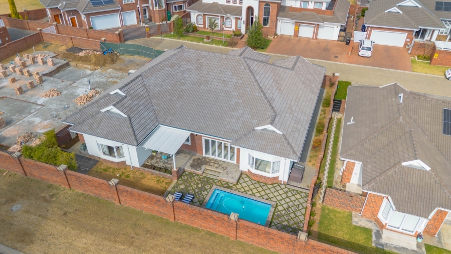 4 Bedroom Property for Sale in Rynfield Gauteng