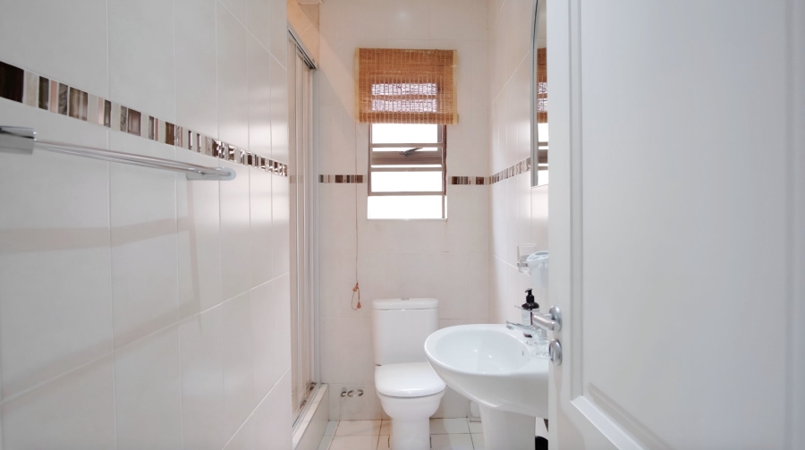 7 Bedroom Property for Sale in Glenvista Gauteng