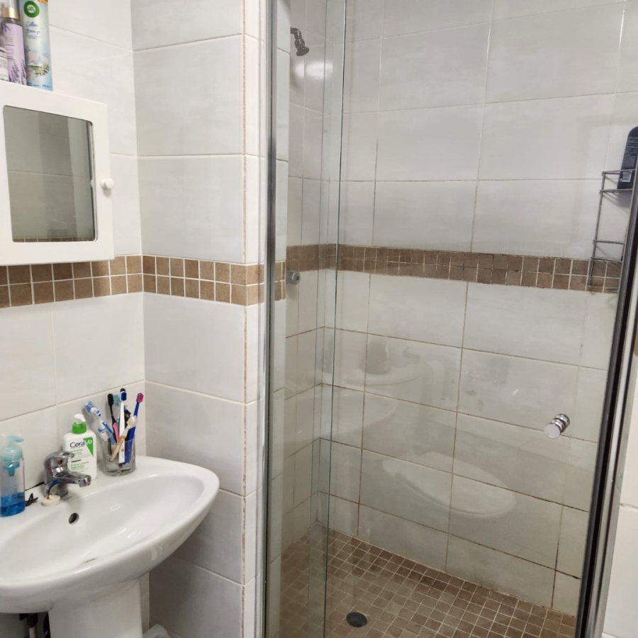2 Bedroom Property for Sale in Marais Steyn Park Gauteng