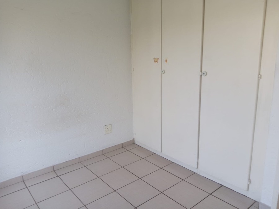 2 Bedroom Property for Sale in Marais Steyn Park Gauteng
